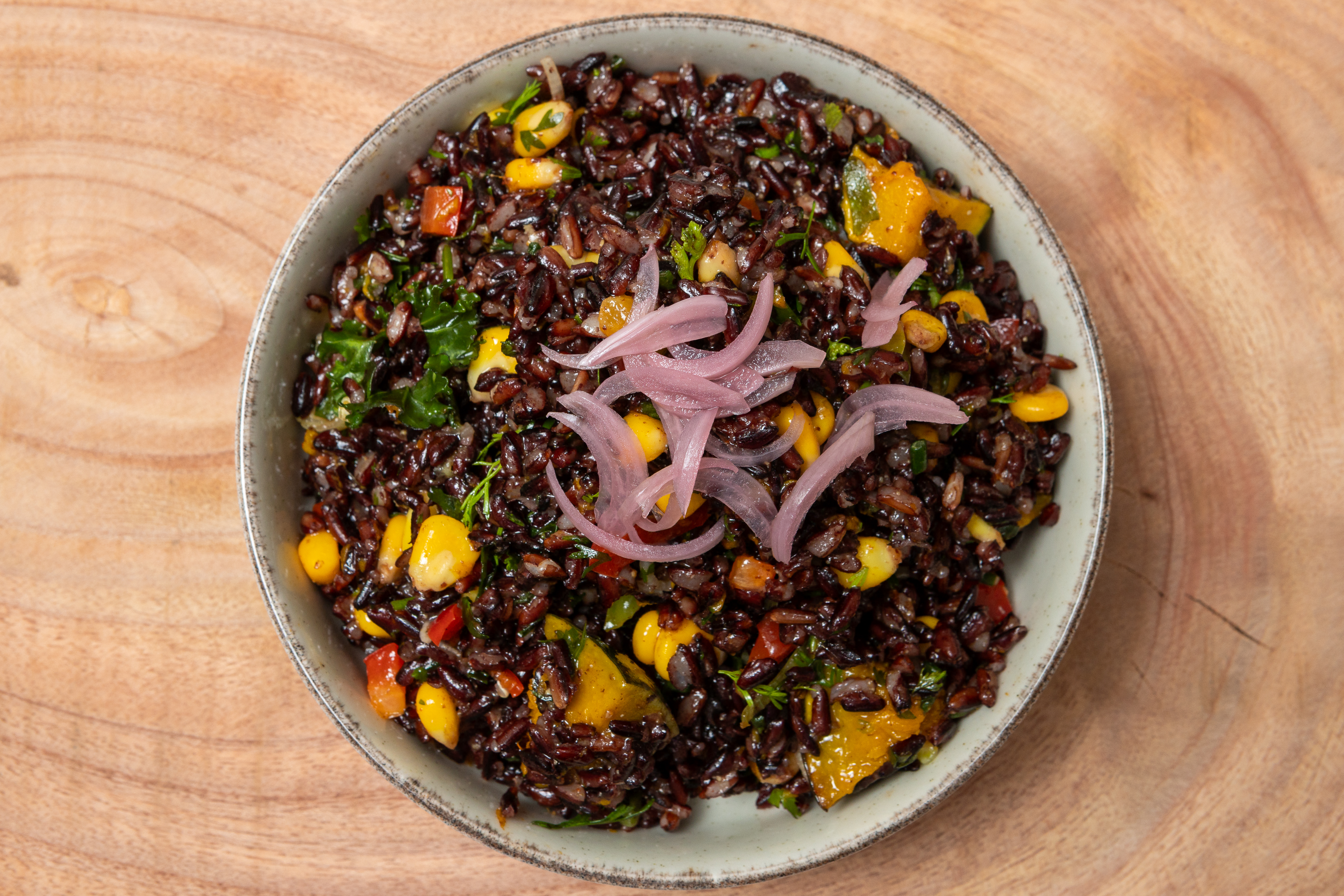Nordic style bowl